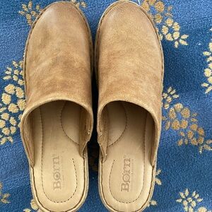 Brand New Born Natalie Clogs